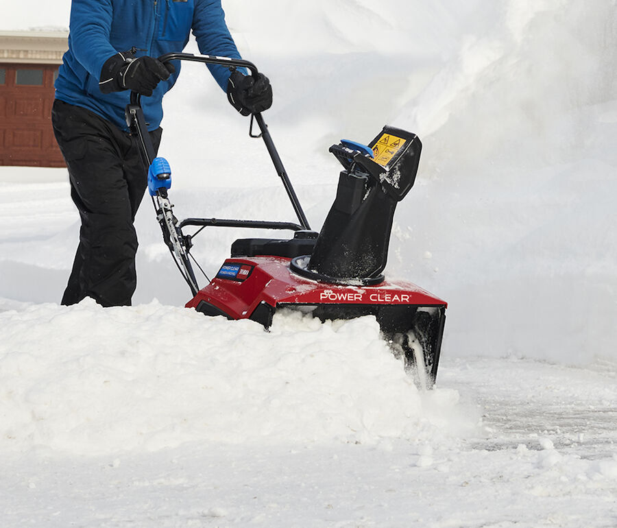 Toro 21'' Power Clear® 821 QZE Gas Snow Blower (38757
