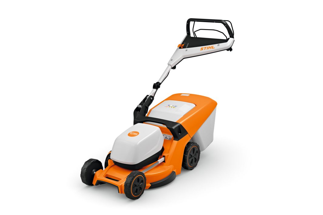 Stihl RMA448.3V (SET) 36V Battery Self Propelled 18'' Lawnmower