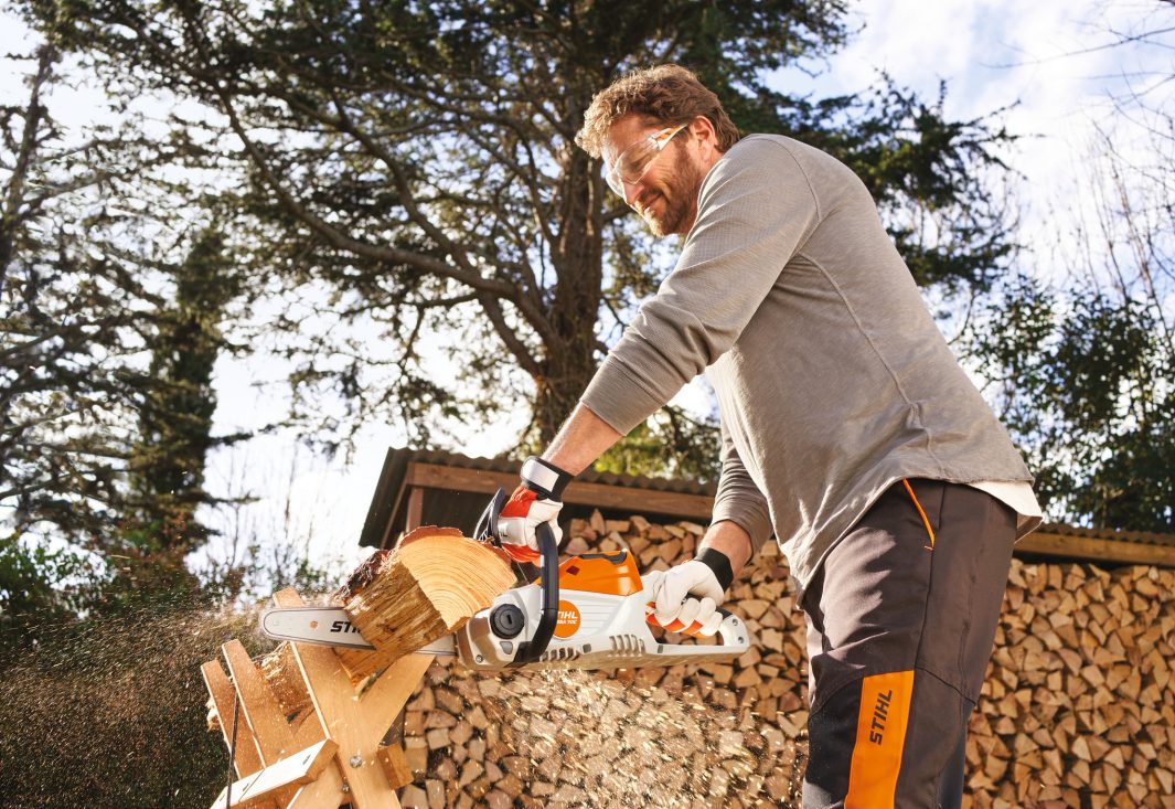 STIHL MSA 70 12" Chainsaw AK20 Battery & Charger Included (SET)