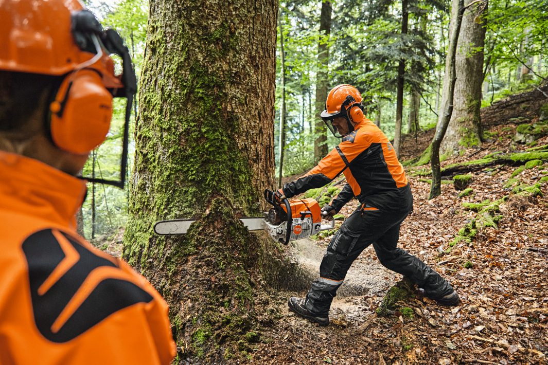 STIHL MS 881 MAGNUM Chainsaw 41"